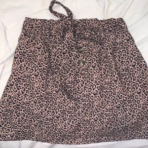 American Eagle Cheetah Print Skirt